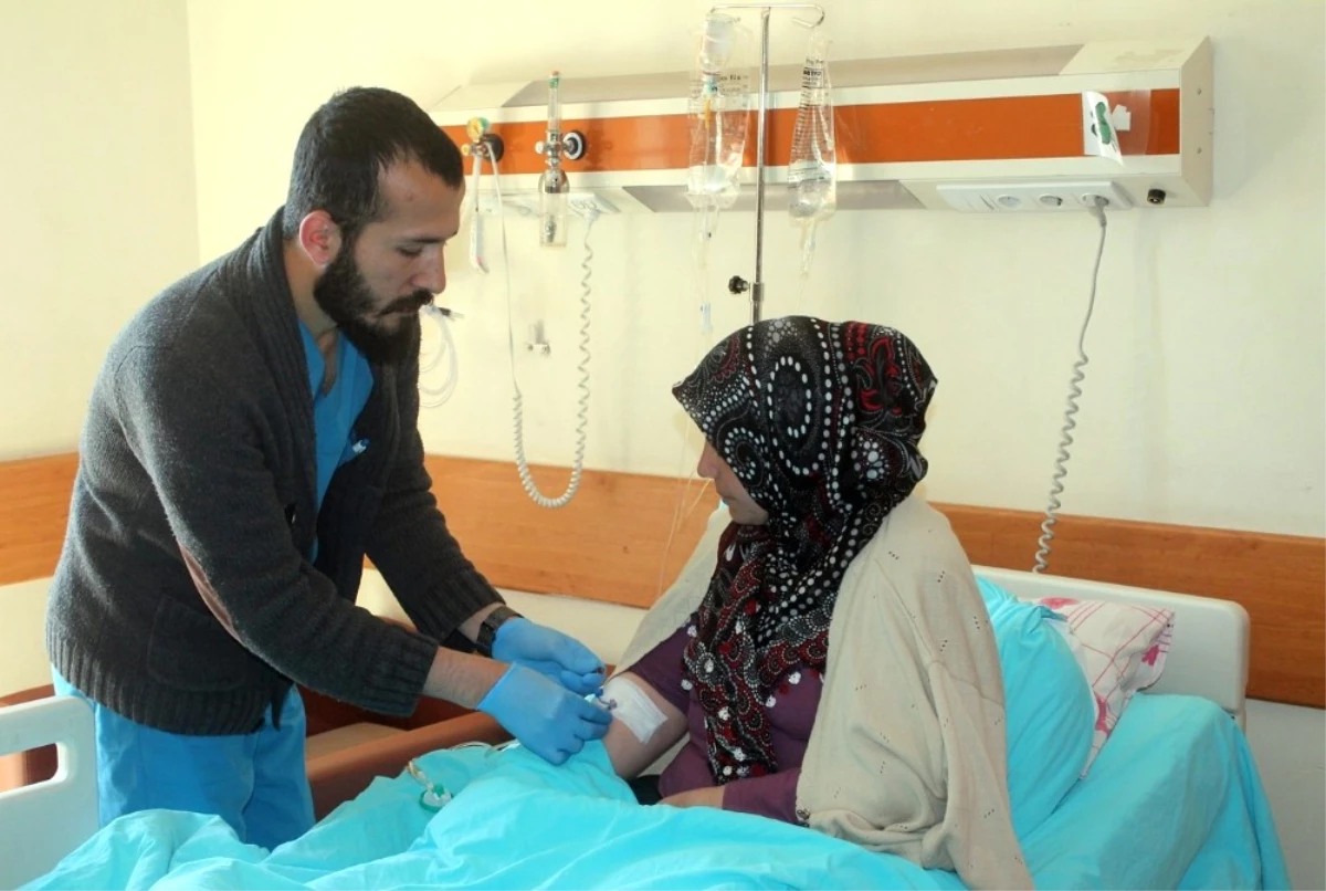 Mardin\'de Hasta Seçmenler Oylarını Kullandı
