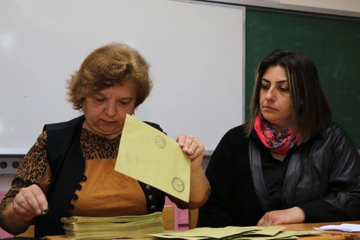 Sandık Yemini\' Ettiler