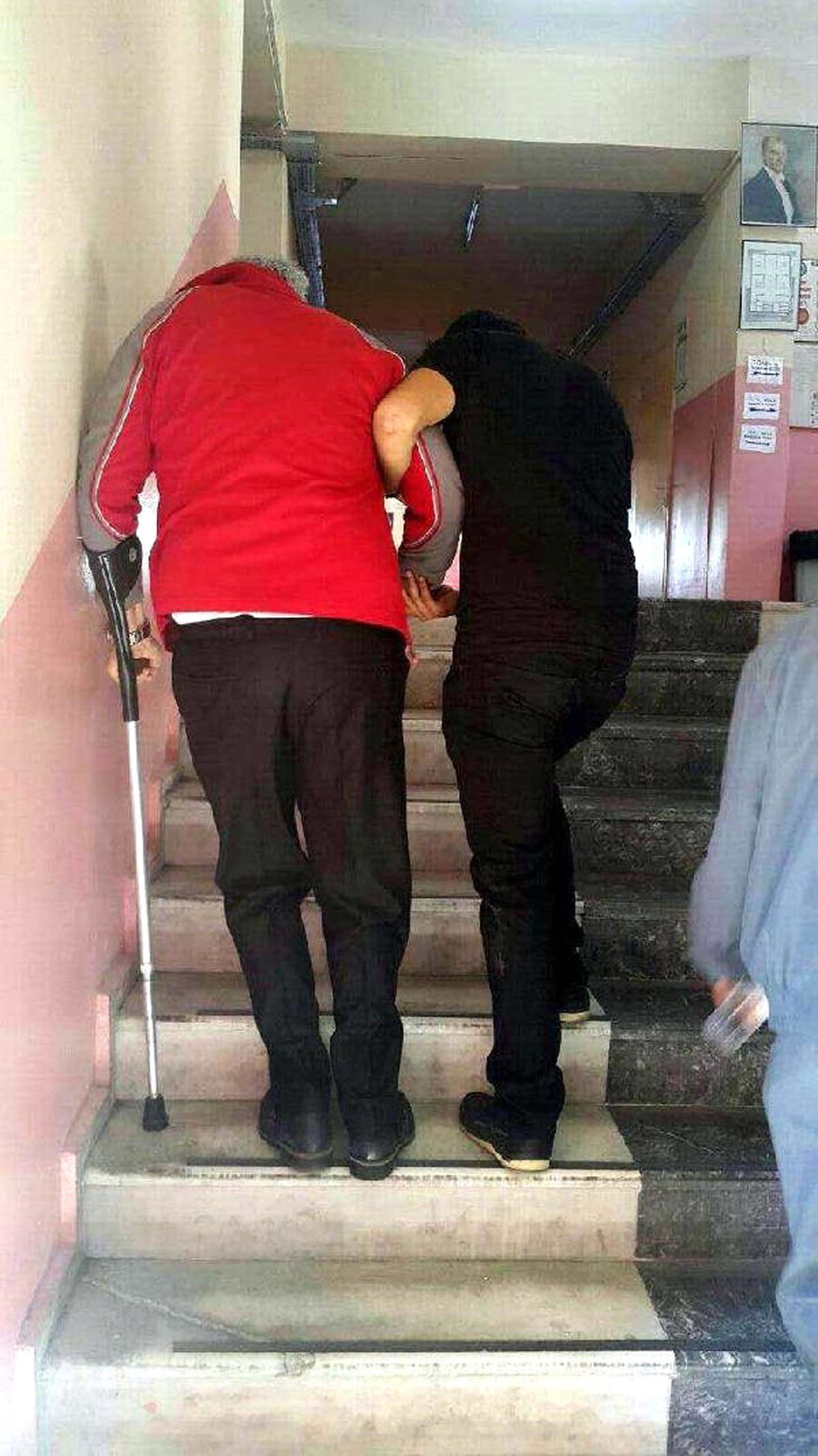 Sandıklar İlk 3 Kat Yerine 4\'üncü Kata Konuldu