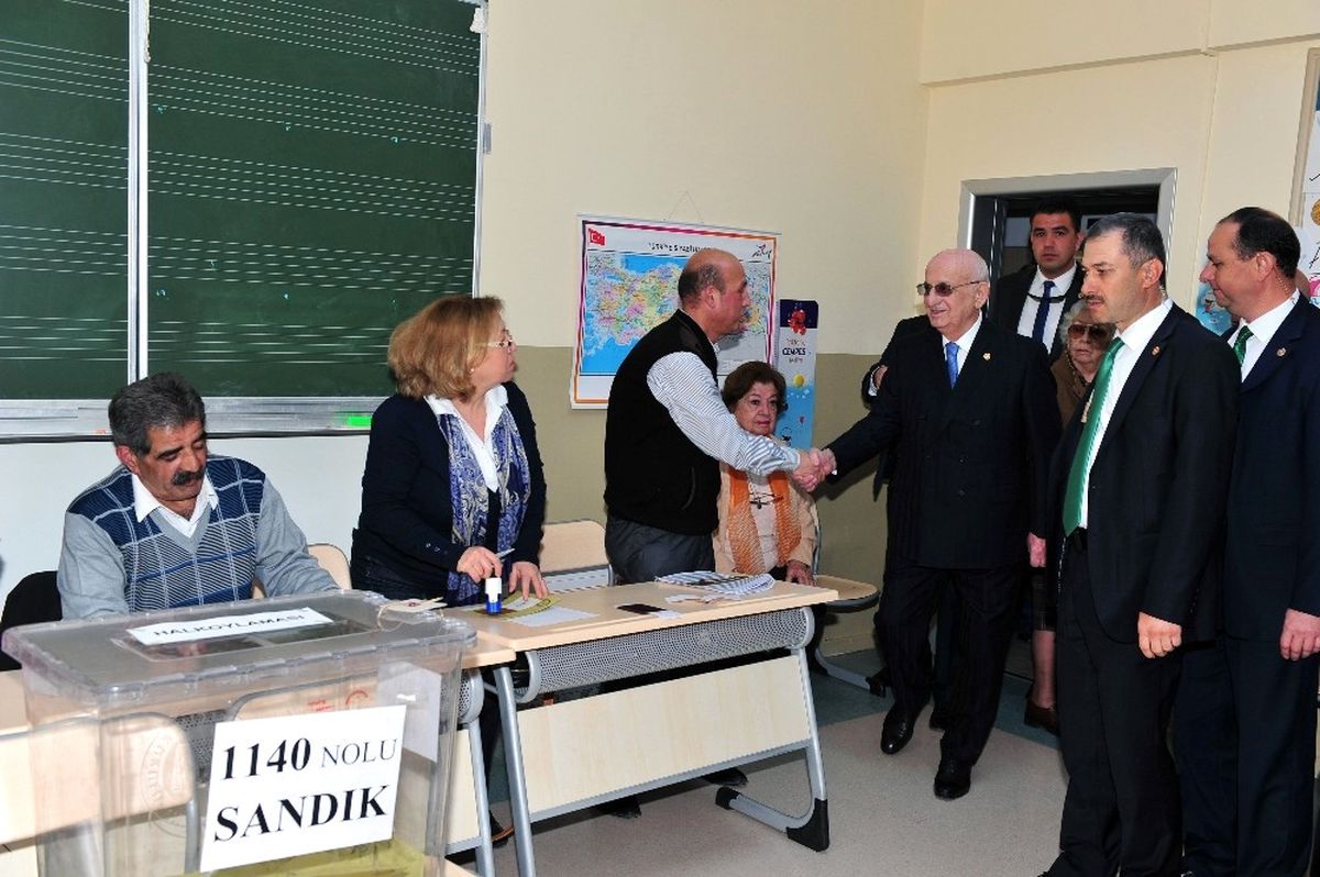 TBMM Başkanı Kahraman Oyunu Ankara\'da Kullandı