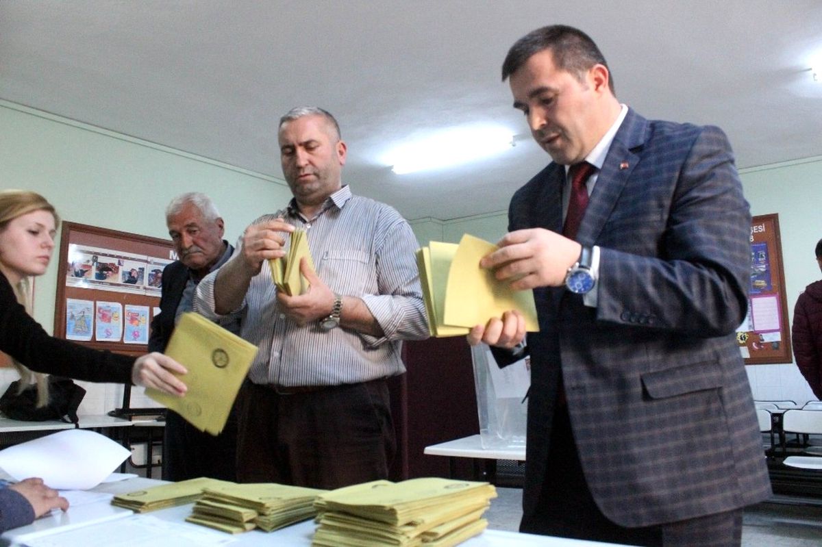 Tekirdağ\'da Oy Sayımı Başladı