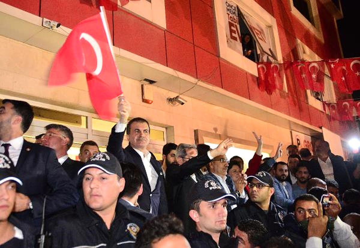 AB Bakanı Çelik: Tecelli Eden İrade Başımızın Tacıdır (2)