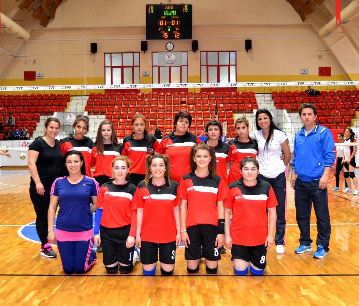 Adana\'da Voleybol Bölge Elemeleri Tamamlandı