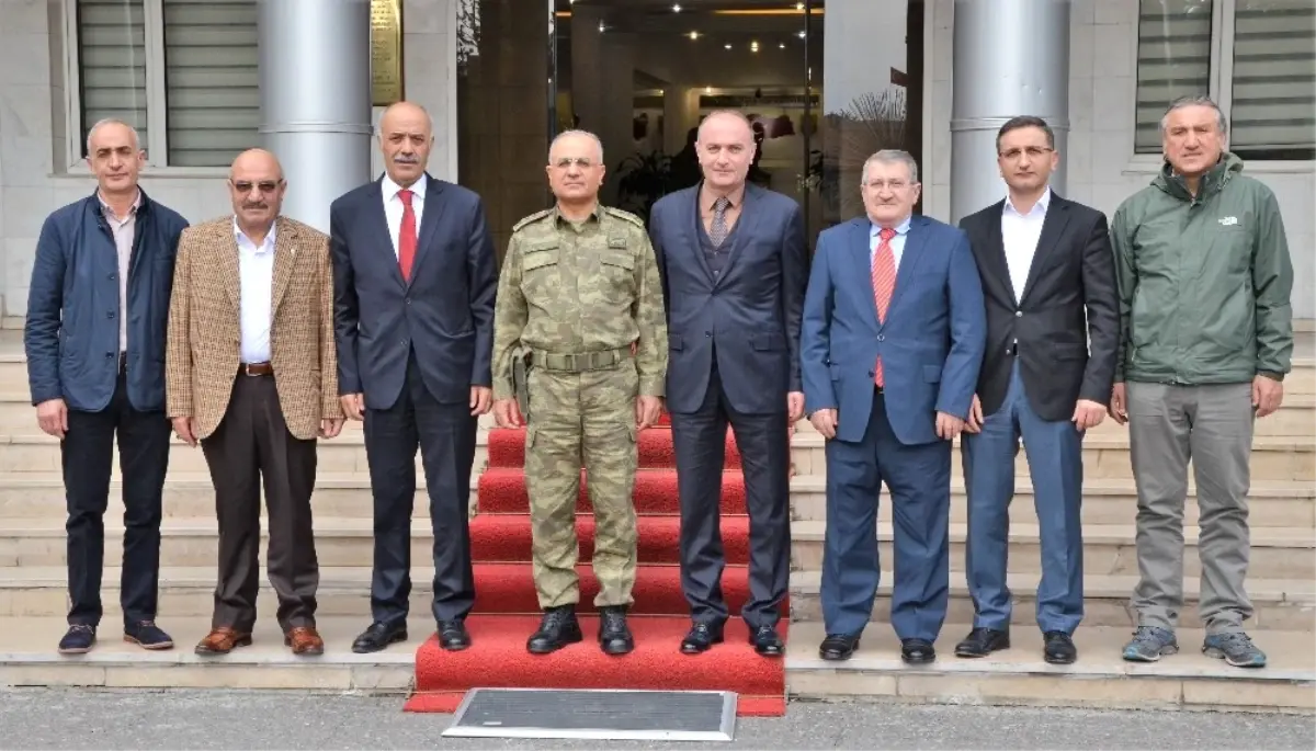 Etso Yönetiminden, 9. Kolordu Komutanı Tümgeneral Özoğlu\'na Ziyaret