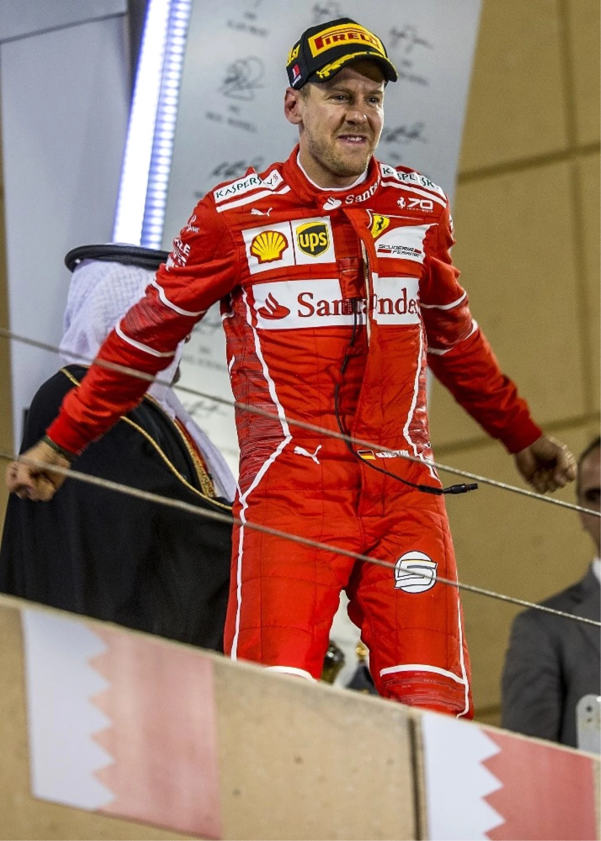 F1 Bahreyn Grand Prix 2017\'de Birinci Sebastian Vettel