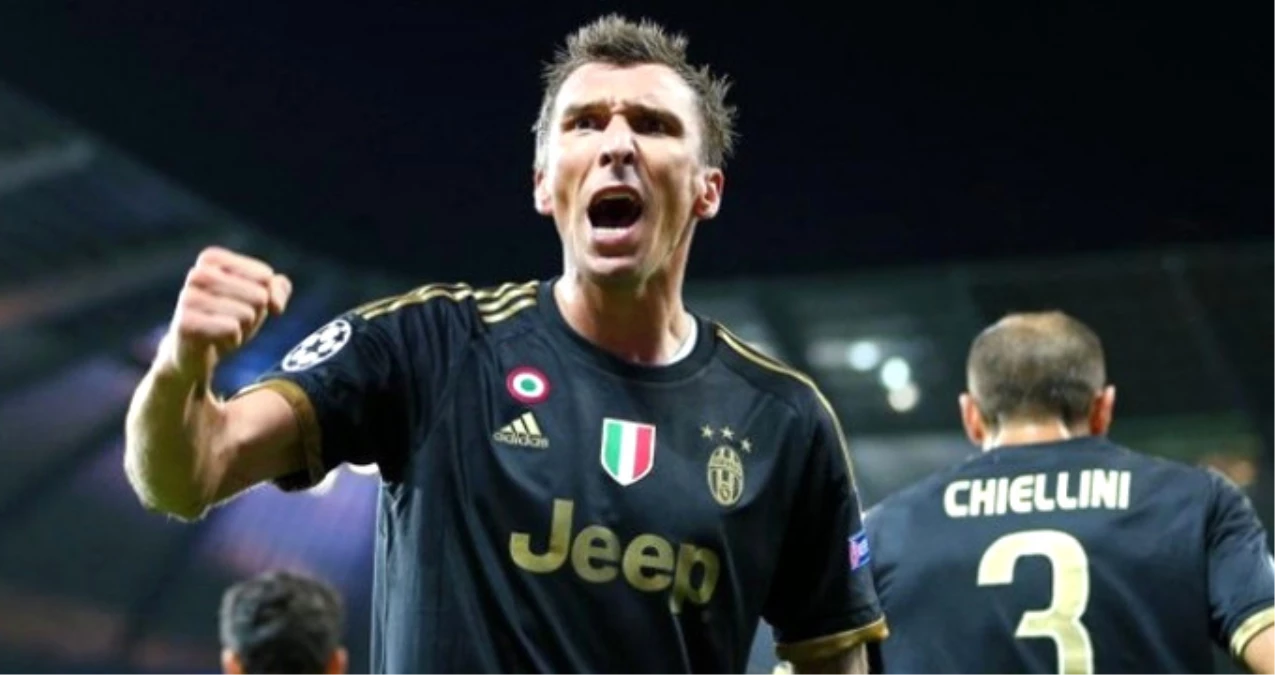 Galatasaray ve Beşiktaş, Mandzukic İçin Karşı Karşıya Geldi