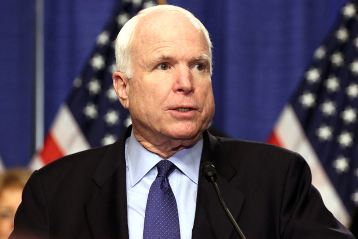 Mccain: "Kuzey Kore, Trump\'ın İlk Gerçek Başkanlı Sınavı"