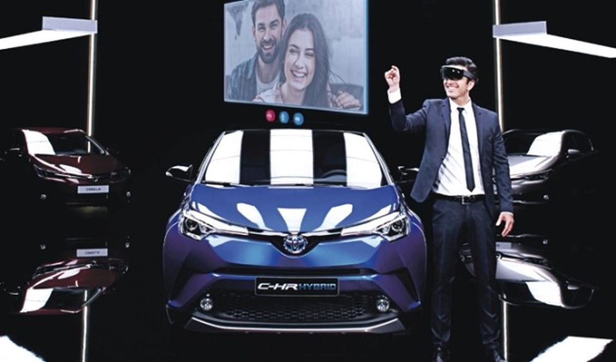 Toyota İlk \'İnteraktif Showroom\'u Türkiye\'de Kullanıma Sunuyor