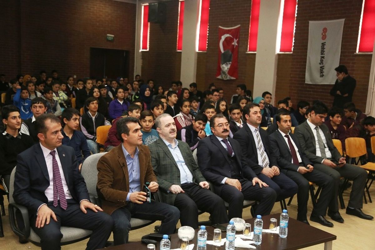 Tuşba\'da \'Değerlerimiz Geleceğimizdir\' Eğitimi