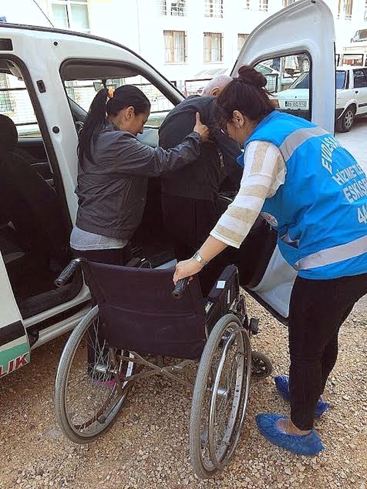 16 Nisan Günü 241 Hasta Sandığa Taşındı