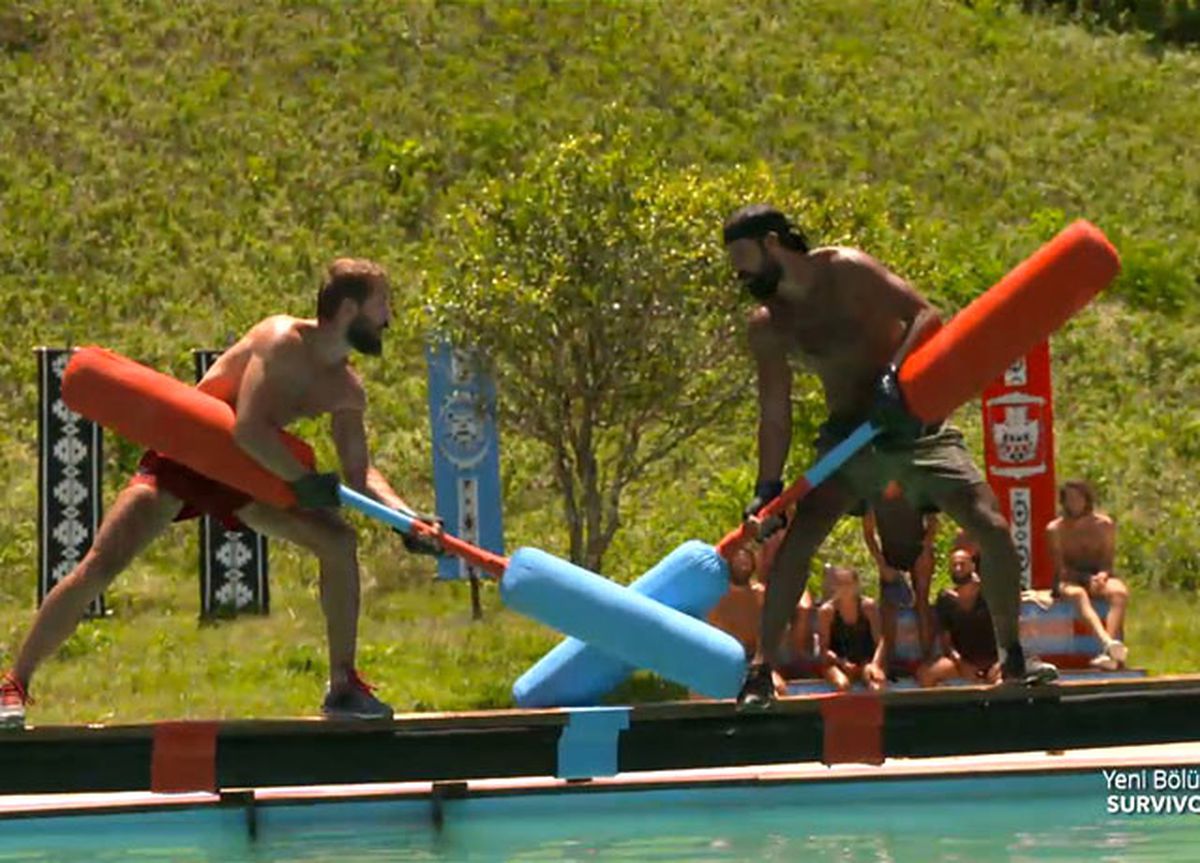 Adem ve Volkan Arasında Zorlu Mücadele!