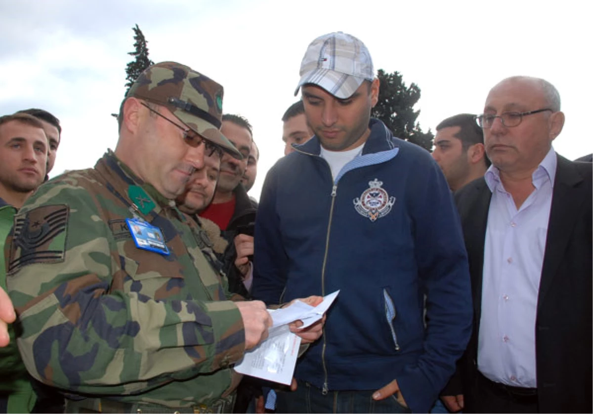 Alişan: Komutan Gece Yarısı Uyandırıp Kurtlar Vadisi\'ni Sordu