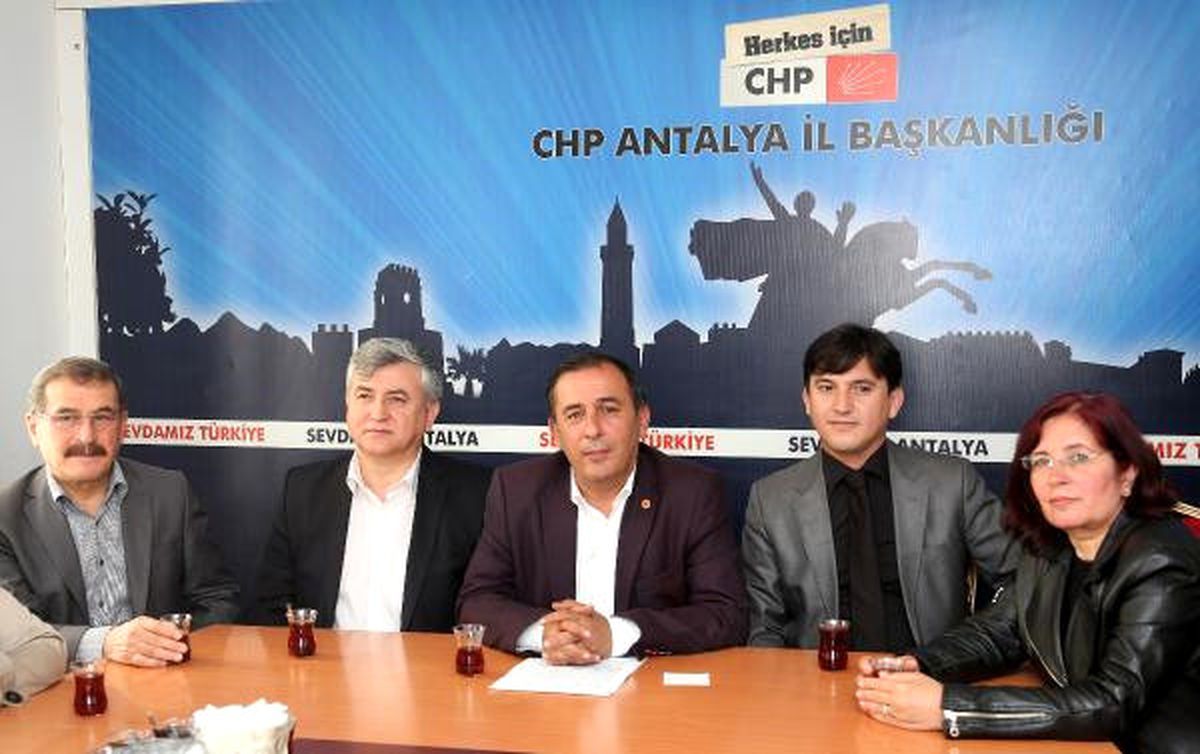 CHP\'liler Referandumun İptali İçin Bireysel Başvuru Yaptı