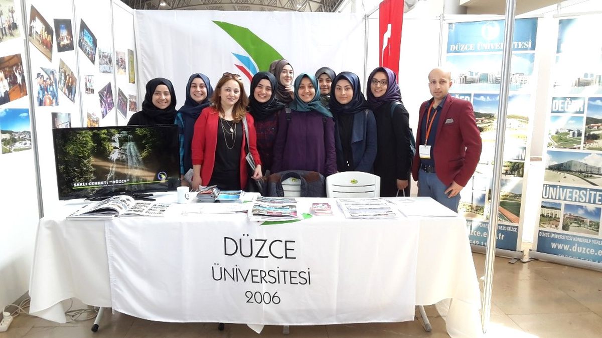 Düzce Üniversitesi\'ne Bursa\'da Yoğun İlgi