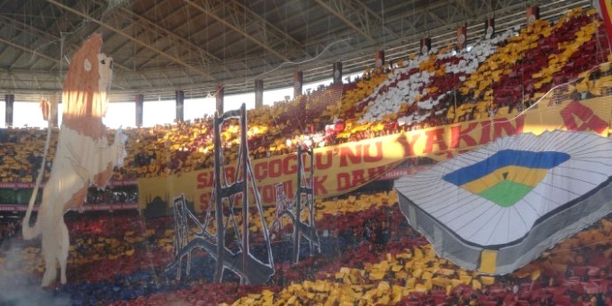 Galatasaray Taraftarı Derbi İçin Ne Yaptı!
