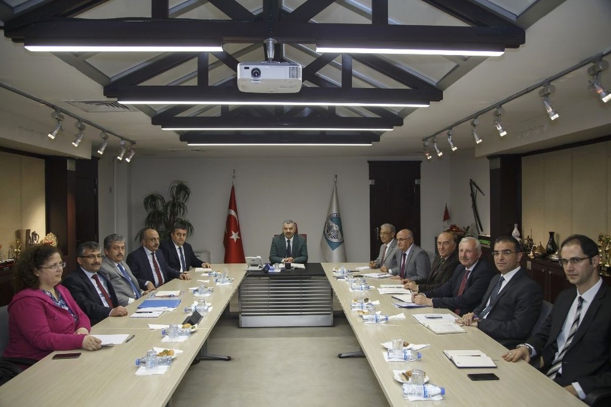 Gelecek Türkiye\'nin, Gelecek Kayseri\'nin"