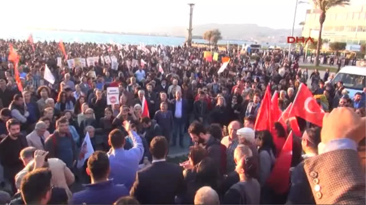 İzmir\'de Ysk\'ya Hayır Protestosu