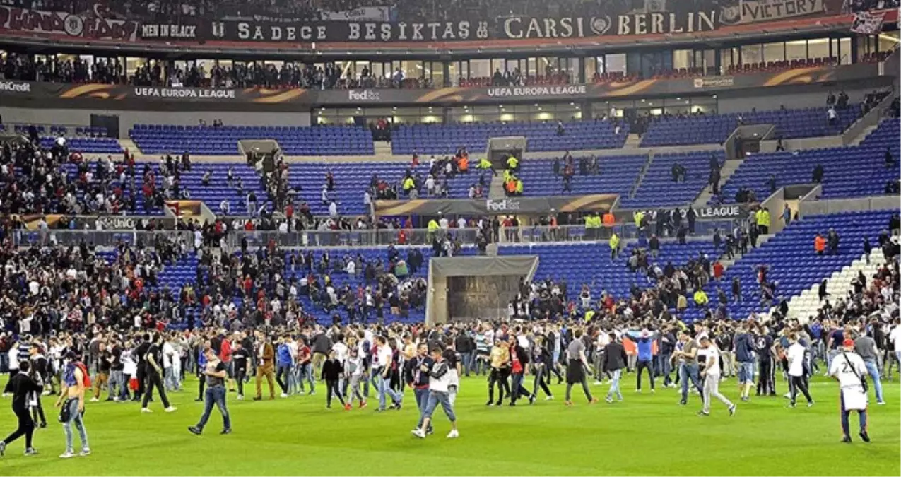 Lyon Kulübü, Beşiktaş Maçına Taraftarlarını Getirme Kararı Aldı