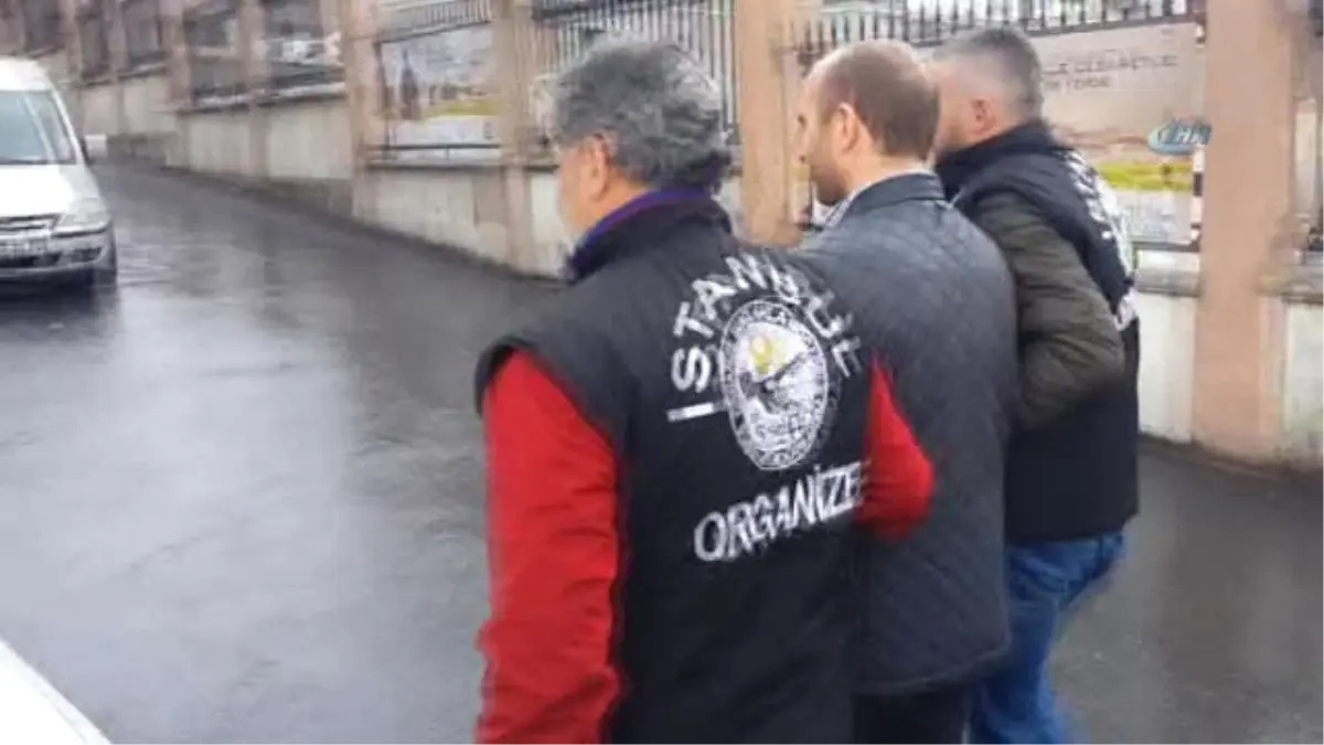 MİT Tırlarını Durduran Firari Savcı Adliyeye Sevk Edildi