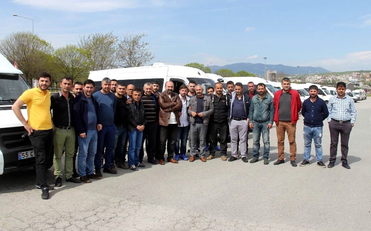 Servisçilerden "Korsan" Eylemi
