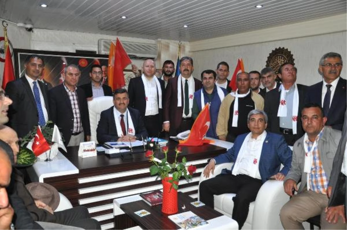 Tarsus\'ta AK Parti ile MHP\'nin Referandum Gerginliği