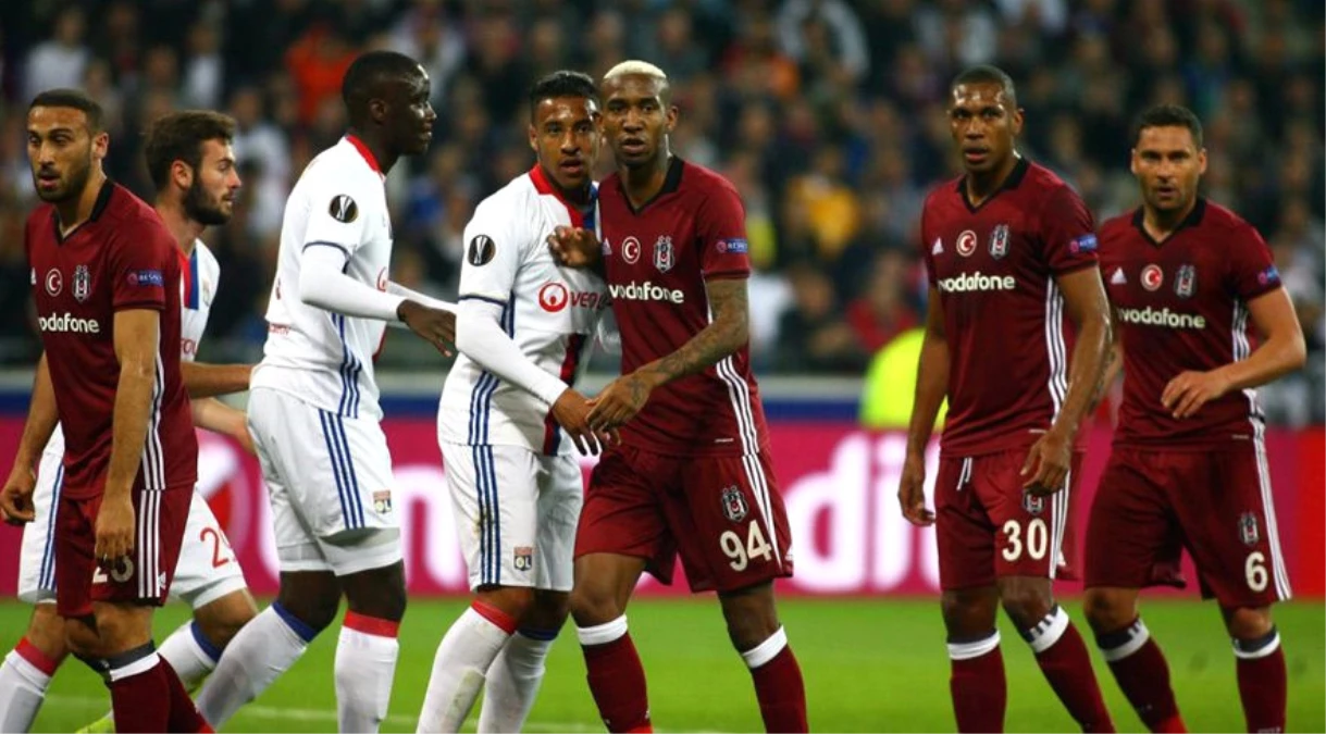 Beşiktaş, Lyon Karşısında İlk Peşinde