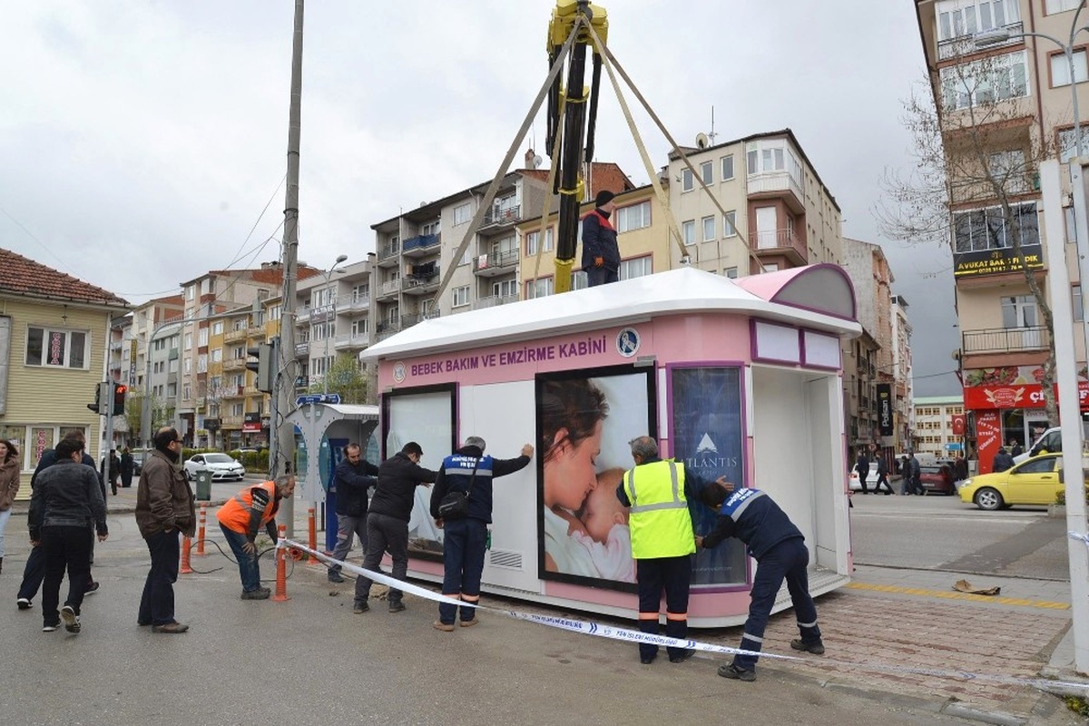 Bozüyük\'te Bebek Emzirme ve Bakım Kabini