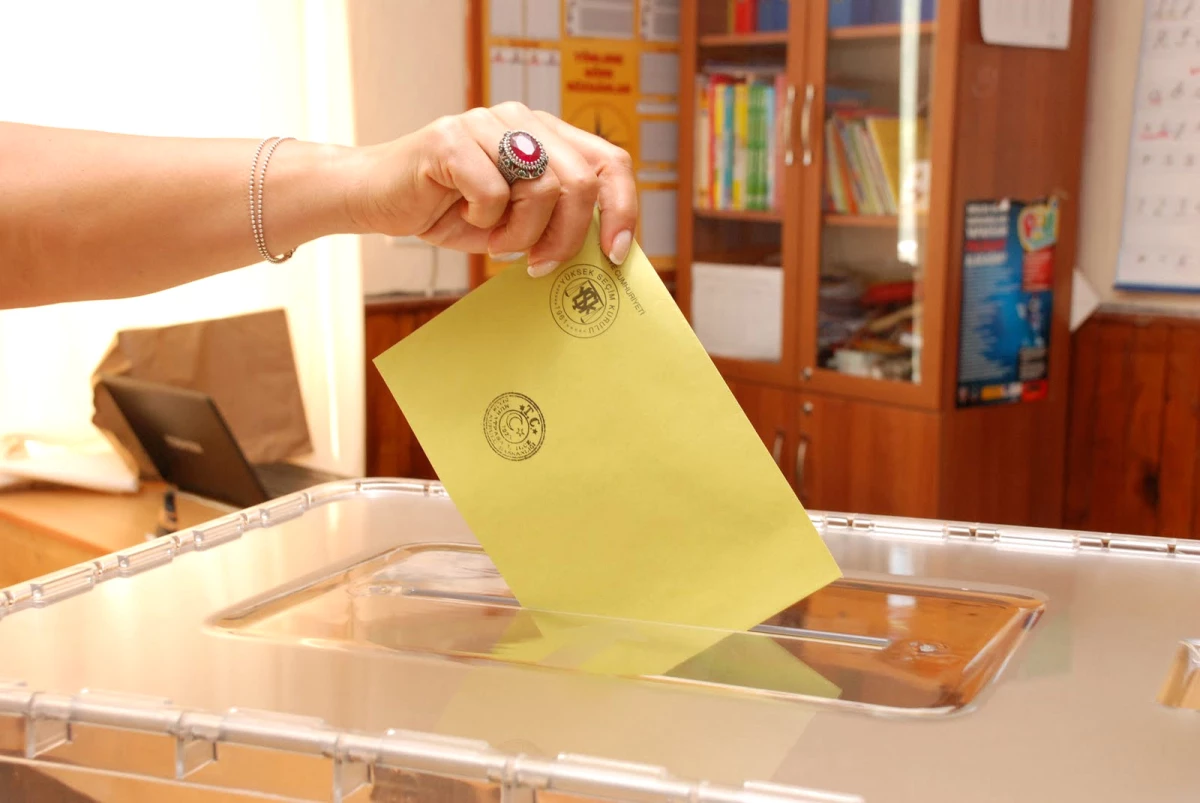 CHP\'den Sonra HDP de, Referandumun İptali İçin YSK\'ya Başvurdu