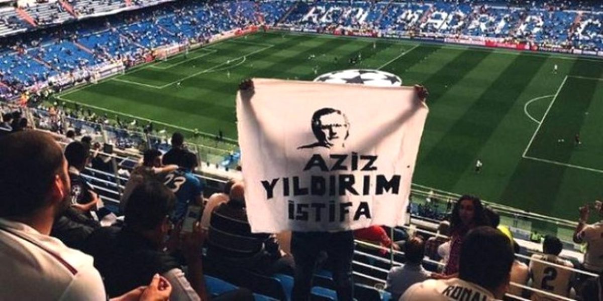 Dev Maçta İlginç Aziz Yıldırım Pankartı