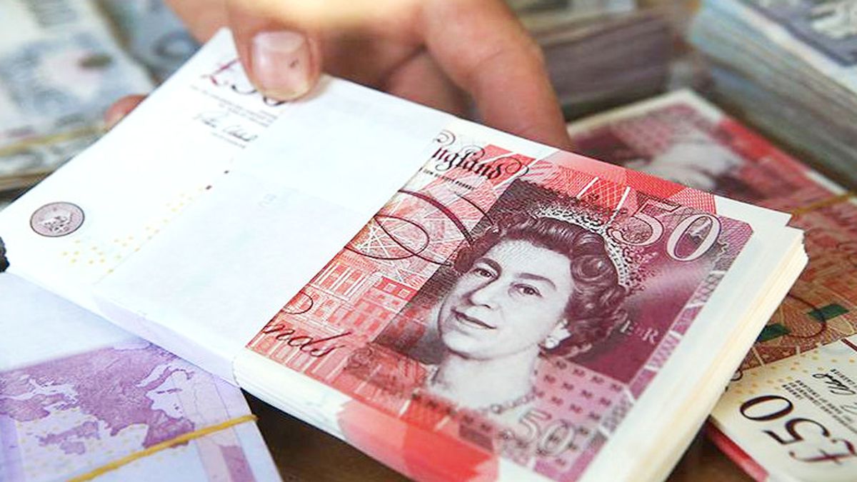 İngiltere\'de Erken Seçim Kararıyla Sterlin Yükseldi, Dolar Düştü