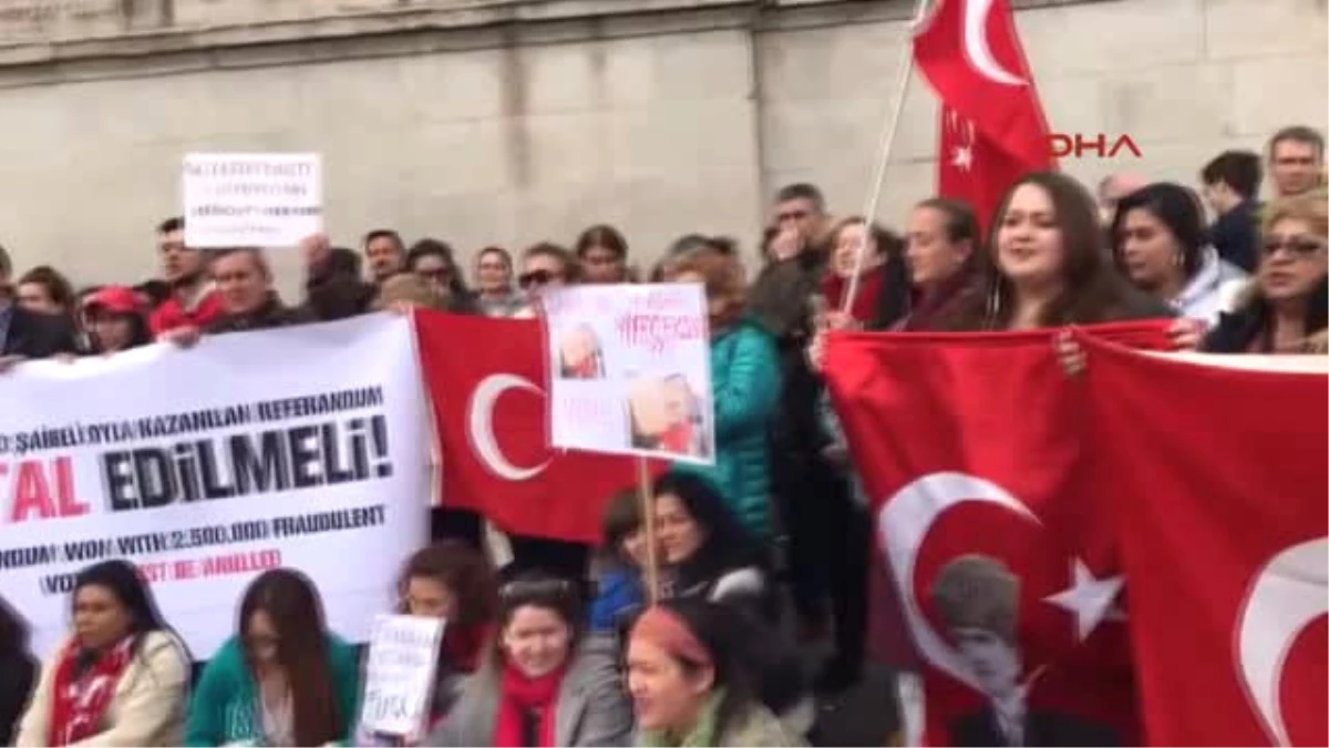 Ingiltere\'de Referandum Sonuçları Protesto Edildi