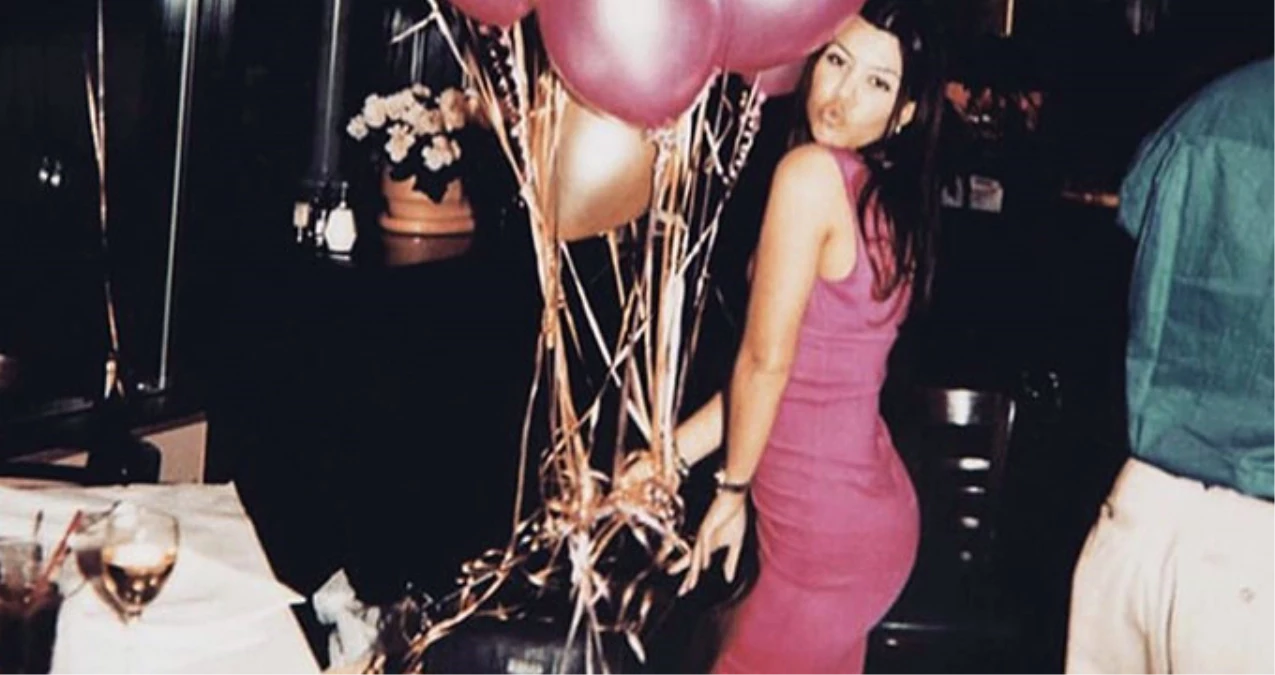 Kourtney Kardashian Yeni Yaşını Balonlarla Kutladı