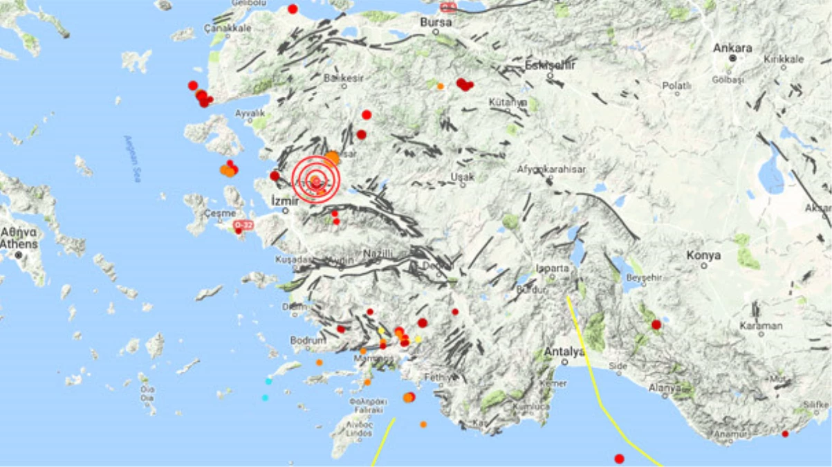 Manisa\'da 4,2 Büyüklüğünde Deprem! İzmir\'de de Hissedildi