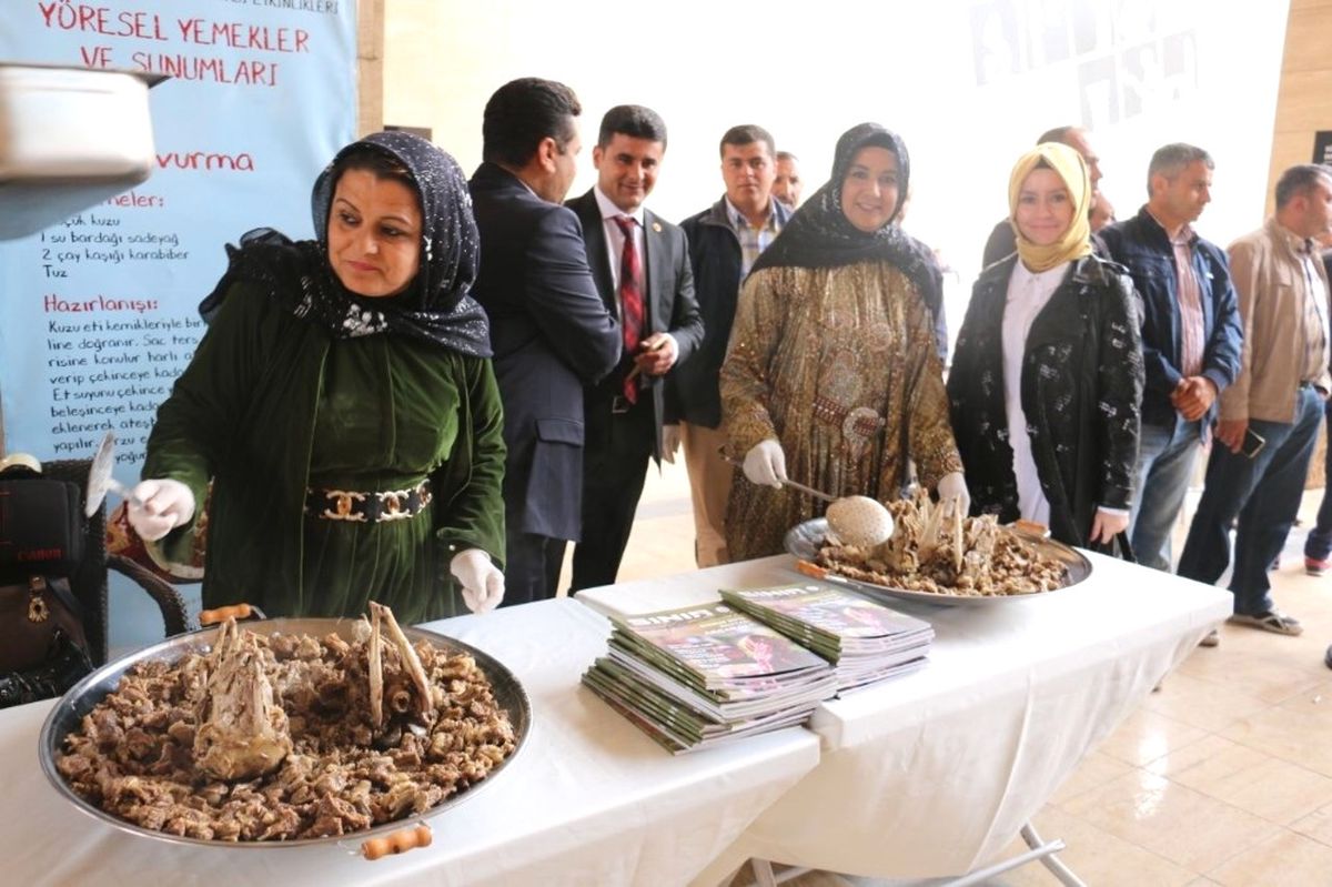 Sıra Gecesi Tunceli\'deki Helikopter Kazası Nedeniyle Ertelendi