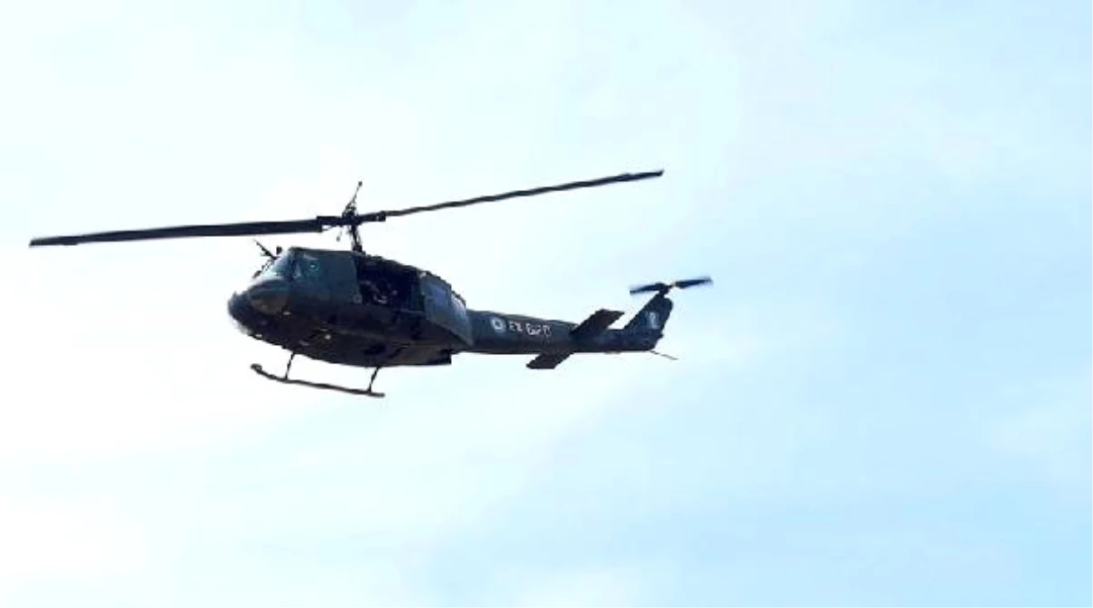 Yunanistan\'da İçinde Beş Kişi Bulunan Askeri Helikopter Düştü (3)