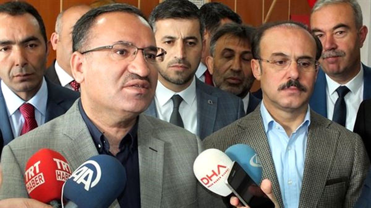 Adalet Bakanı Bozdağ: "Ysk\'nın Bu Kararı Doğru Bir Karardır"