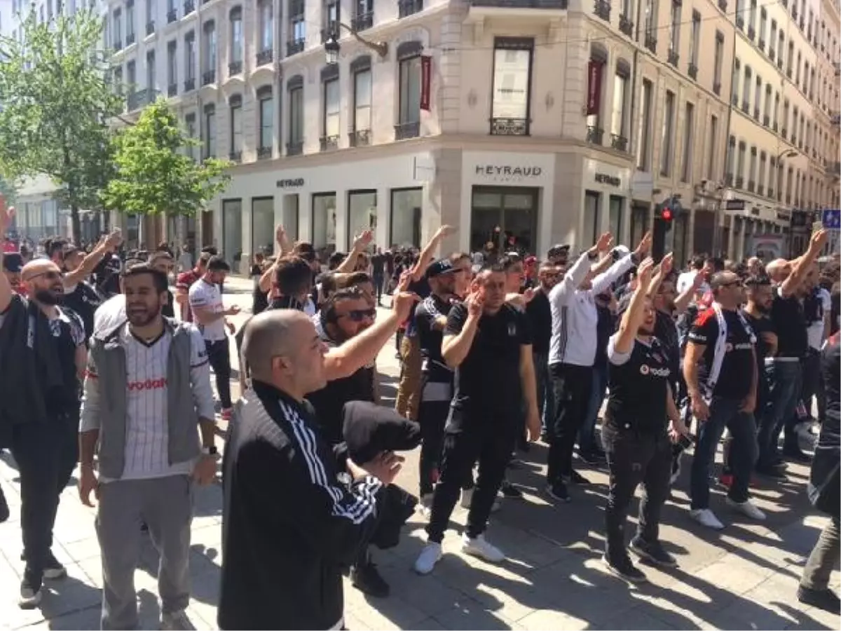 Beşiktaşlılar, Lyon Maçı Öncesi Çıldırıyor