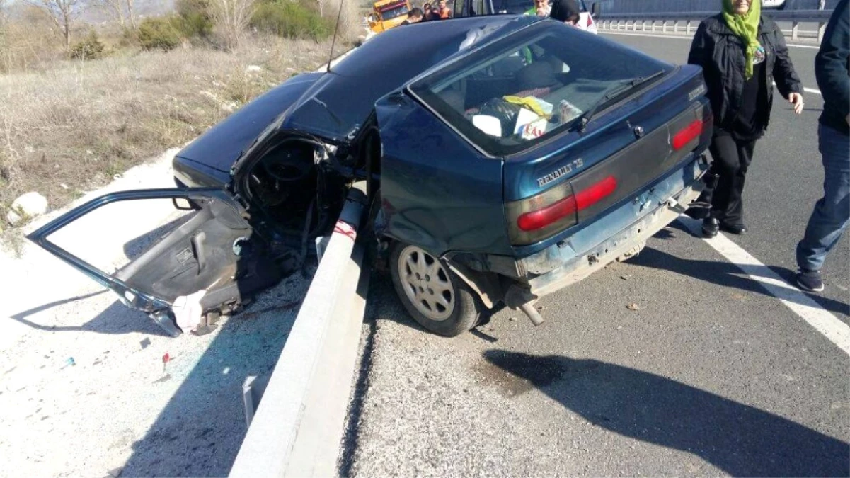 Çankırı\'da Trafik Kazası: 2 Yaralı