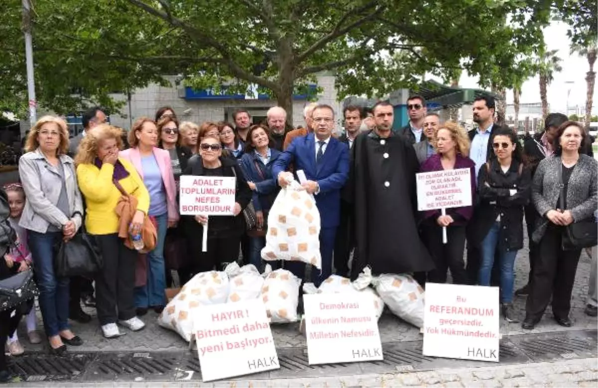 CHP\'nin, Konak Meydanı\'na At Getirmesine Polis İzin Vermedi