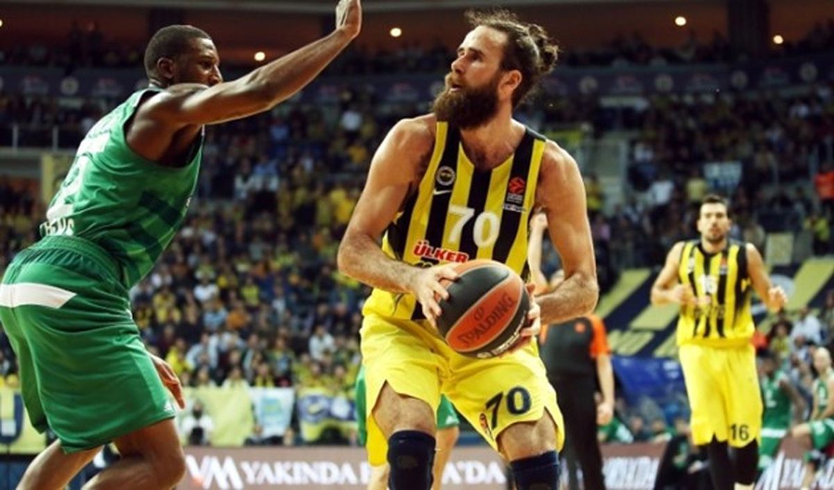 Fenerbahçe Kazanmaya Devam Ediyor