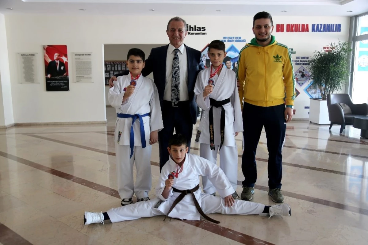 İhlas Koleji Sporcusu Karatede Türkiye Şampiyonu Oldu