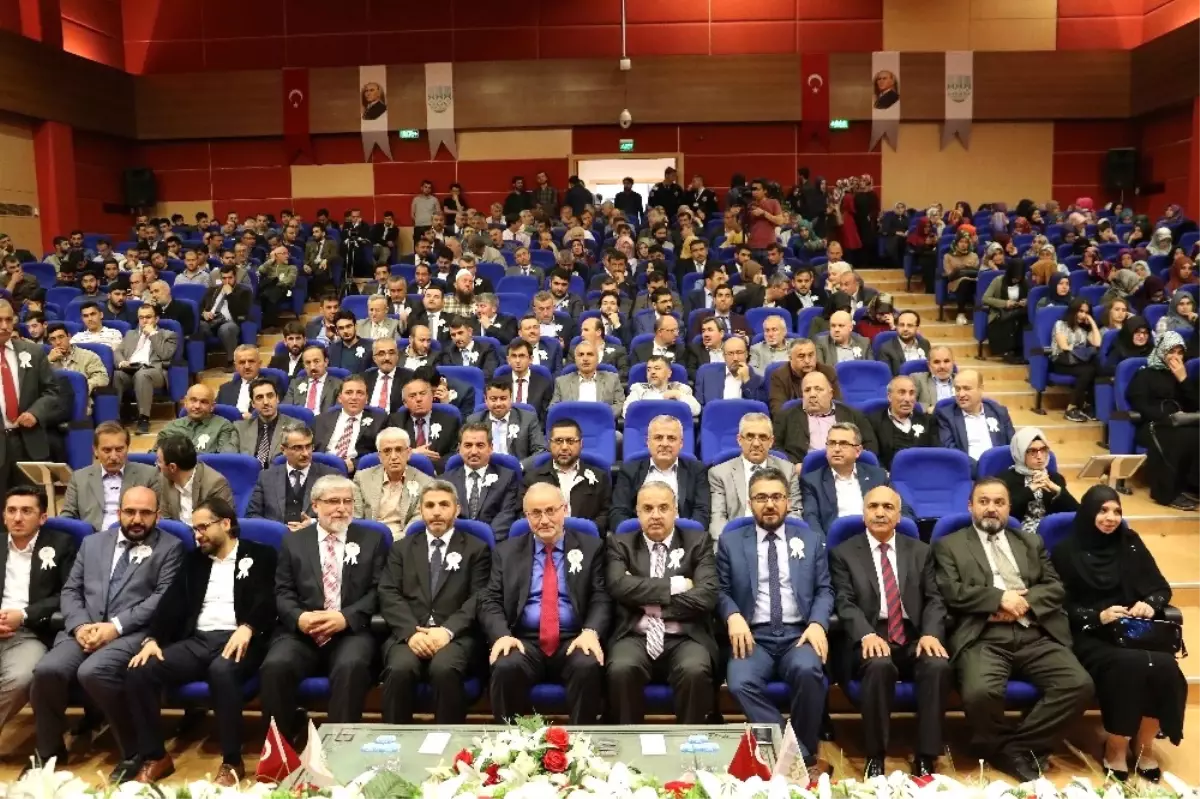 Kbü\'de "Hz. Peygamber ve Güven Toplumu" Konferansı