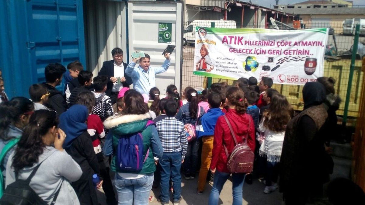Körfez\'deki Miniklere Çevre Eğitimi Verildi