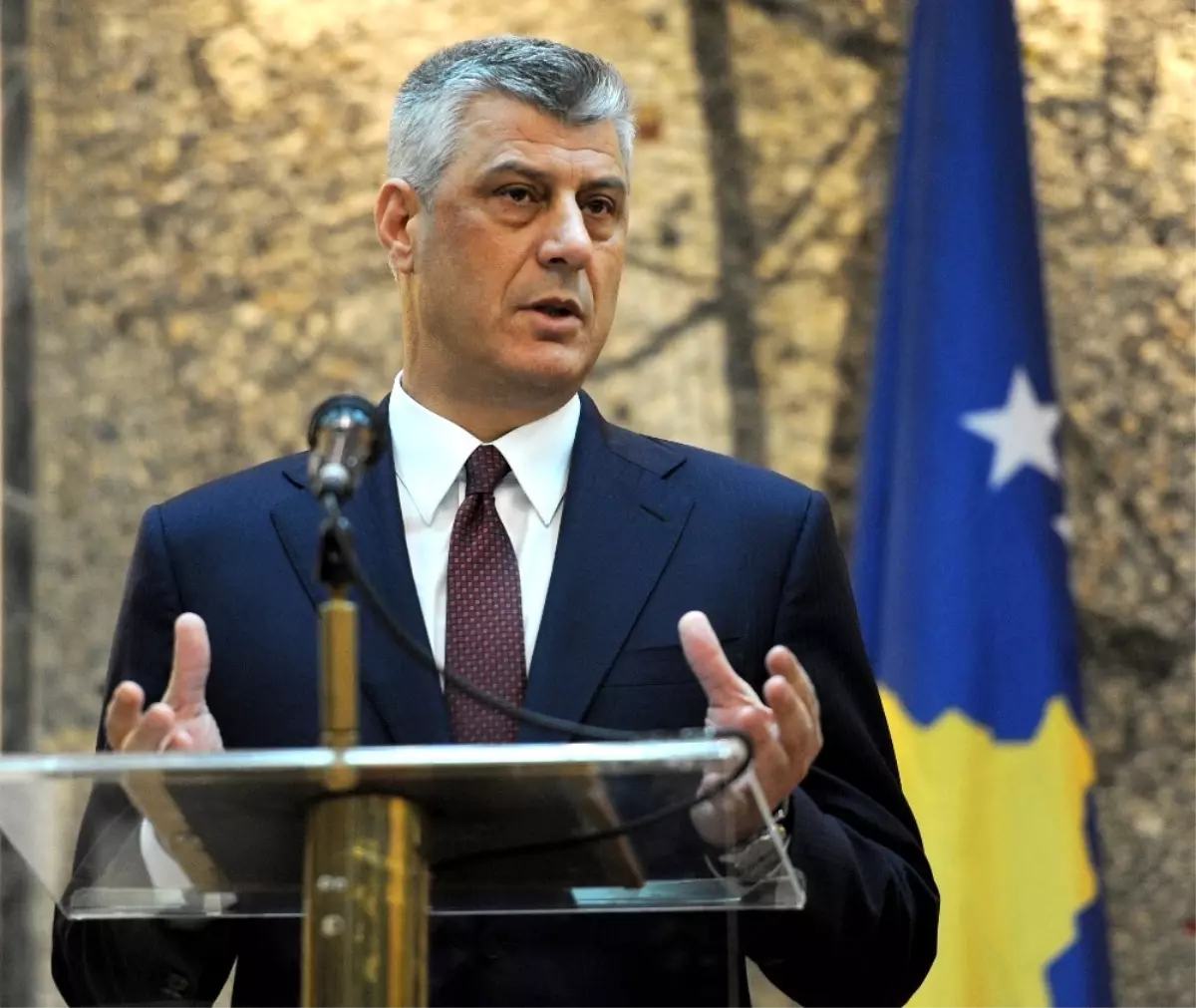 Kosova Cumhurbaşkanı Thaçi\'den Birleşme Sinyali