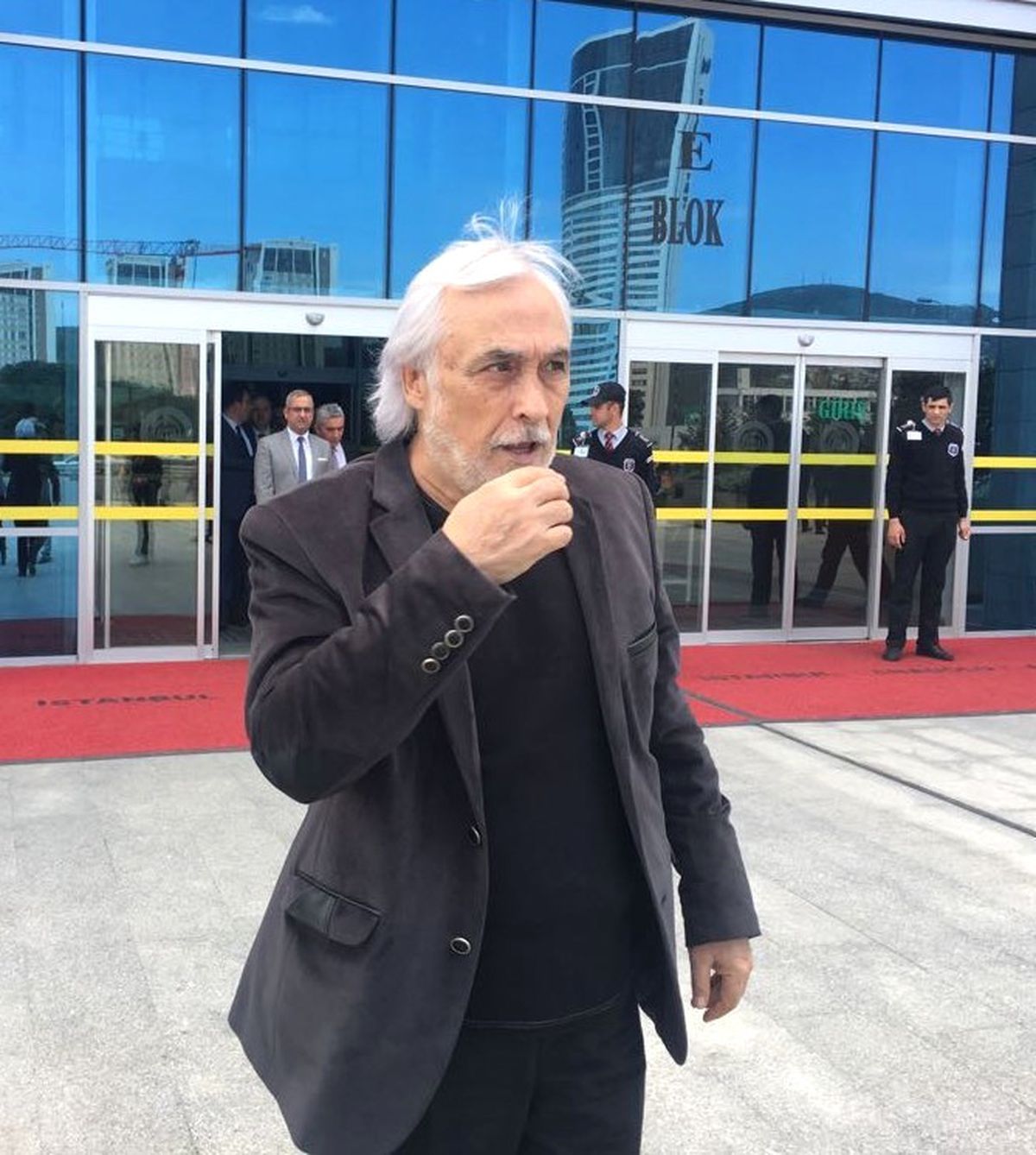 Müjdat Gezen "Hakaret" Suçundan İfade Verdi