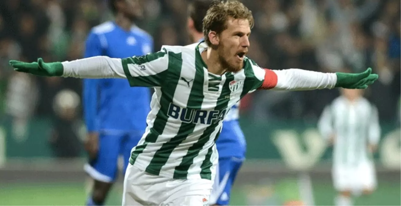 Serdar Aziz Bursaspor\'dan Alacağını Alt Yapıya Bıraktı