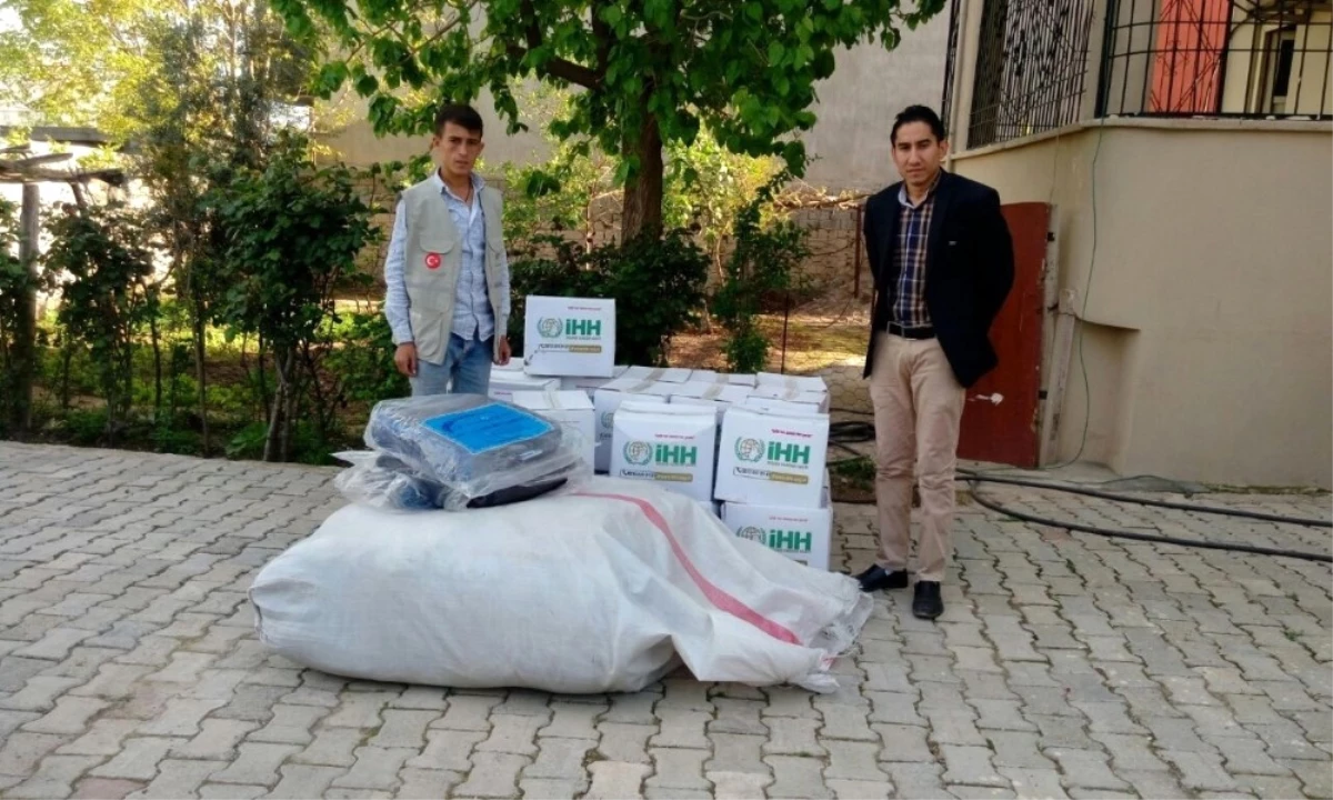 Silopi\'de Talasemi Hastalarına Battaniye ve Gıda Yardımı