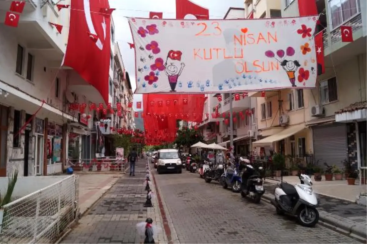 23 Nisan Coşkusunu Yine Sokaklarında Yaşacaklar