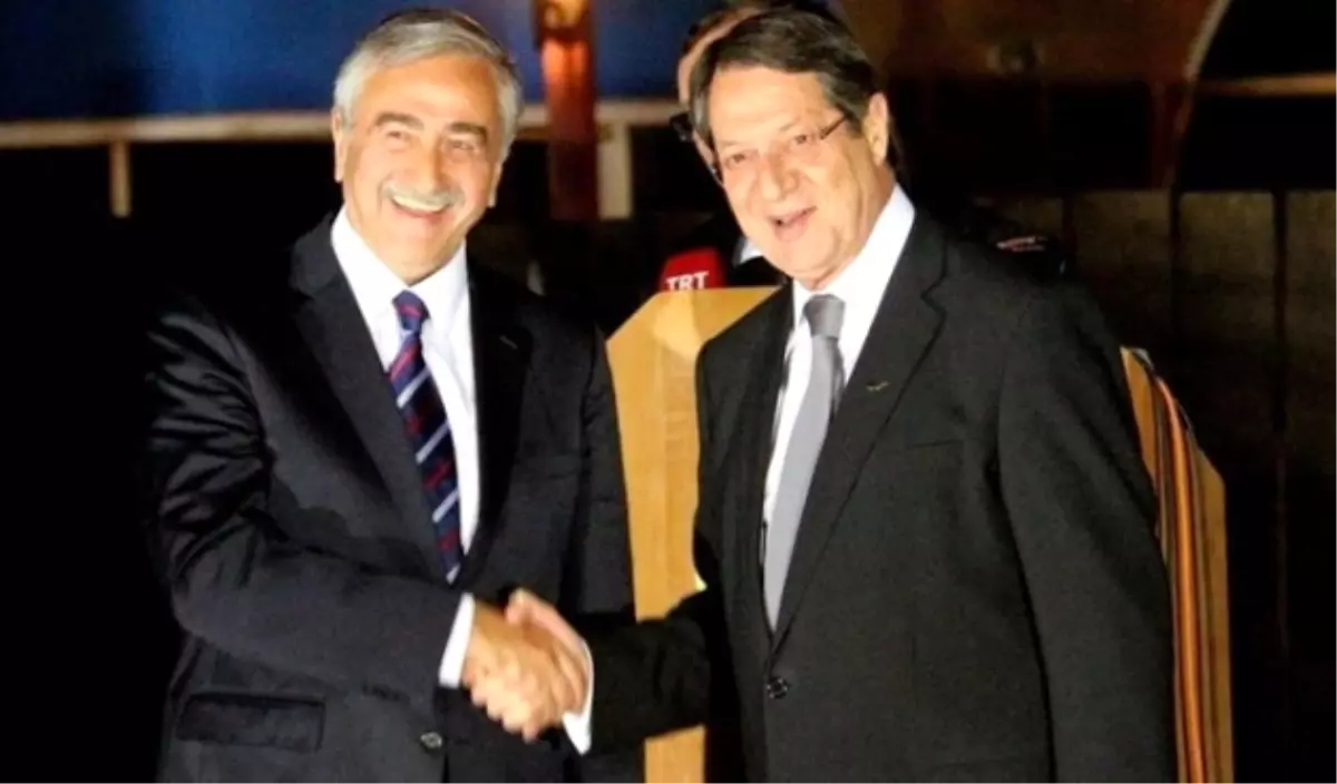 Akıncı, Anastasiadis\'le Görüştü