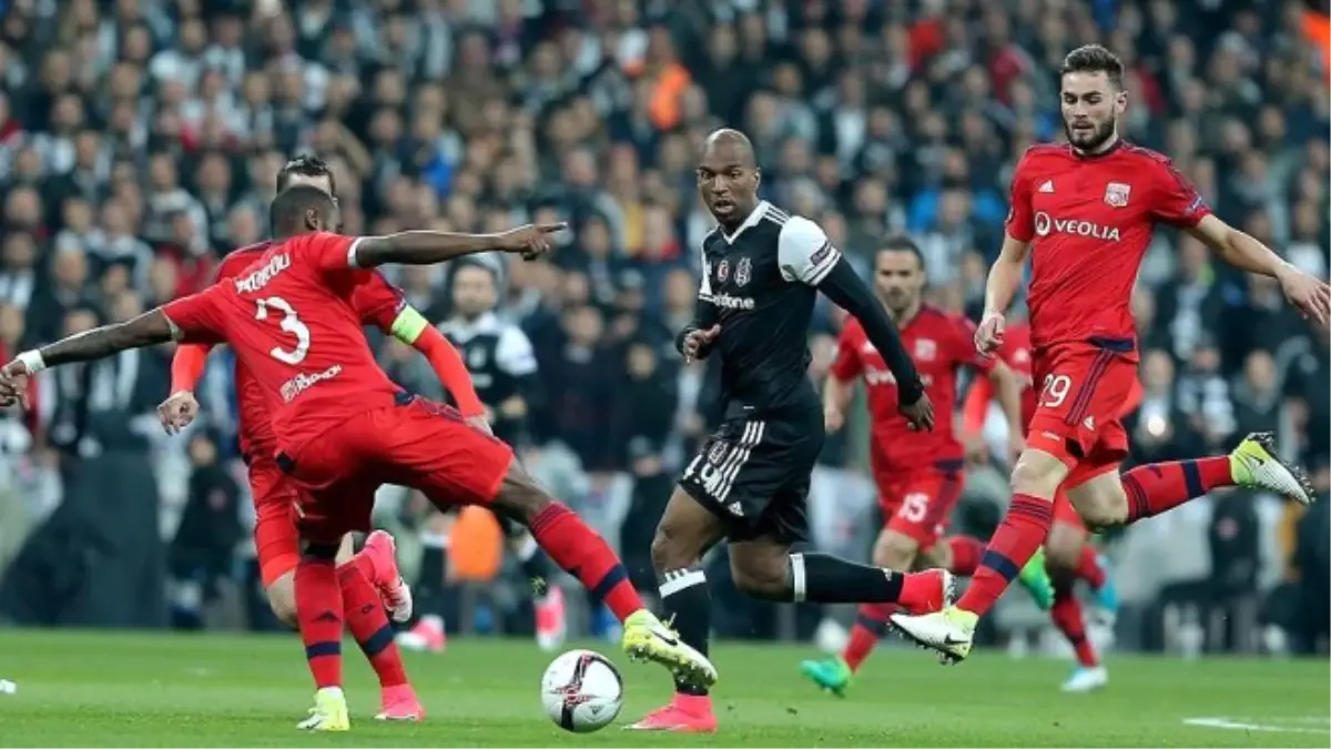 Vodafone Arena\'da İlk Yarıda Beraberlik